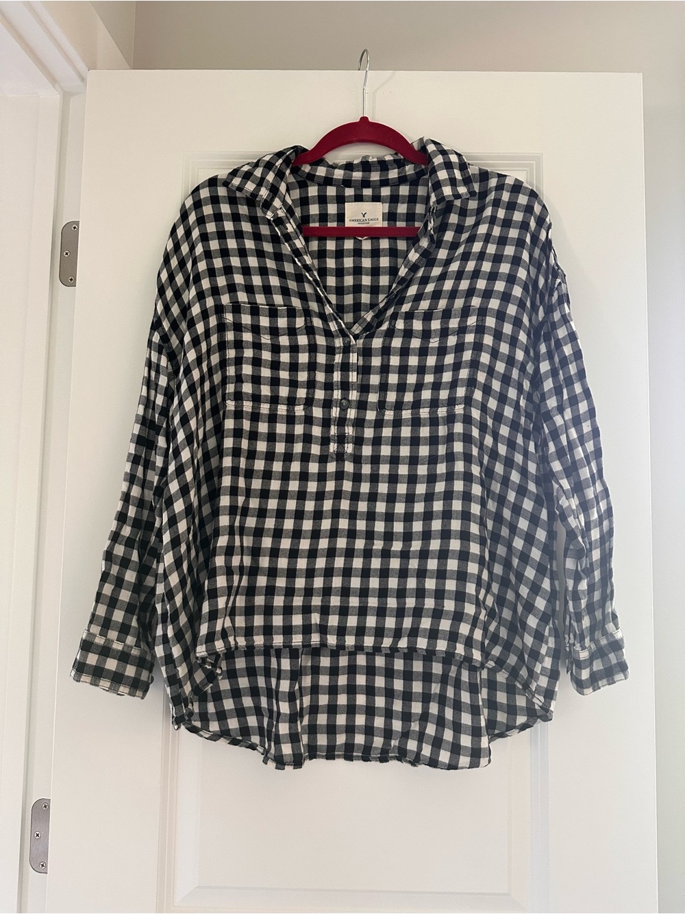 American Eagle Outfitters Black and White Gingham Button-Front Shirt